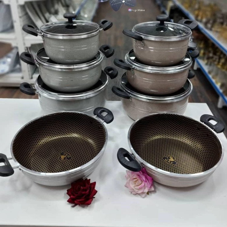 سرویس قابلمه 7 پارچه طرح چدن گرانیت زنبوری